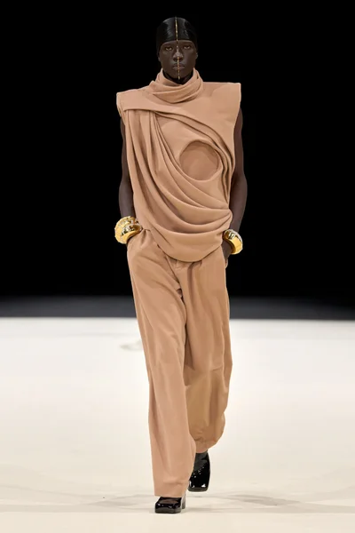 Look 52